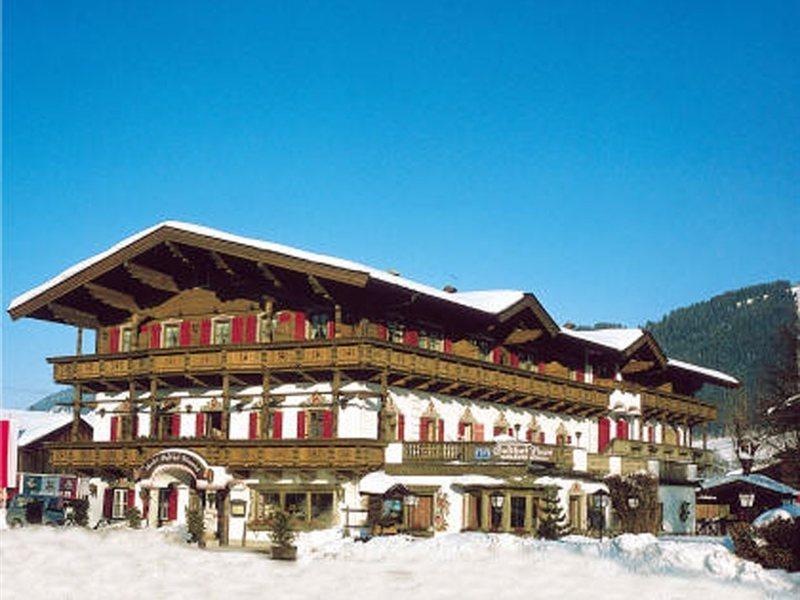 Kaiserhotel Neuwirt Oberndorf in Tirol Exterior foto